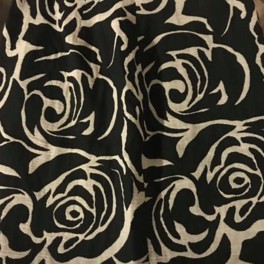 Ann Taylor mini pencil skirt! New with tags!
